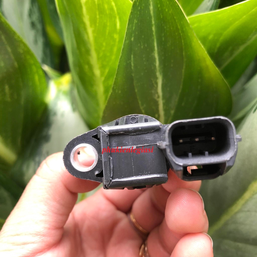 Cảm Biến Vị Trí Trục Cam Mitsubishi Grandis CPS hàng OEM MR578768 J5T30771