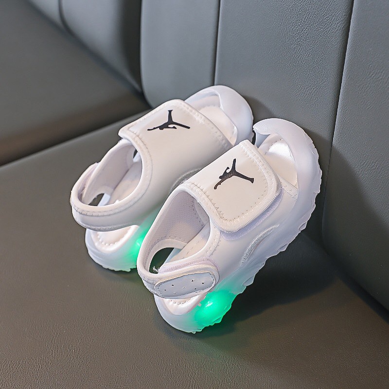 [Mẫu mới] Dép sandal cho bé - Dép Sandal chống vấp quai dán phối lưới đế siêu mềm nhẹ, thoáng chân có đèn led cho bé 802