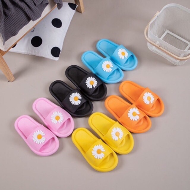 Dép hoa cúc bé gái size 21-32