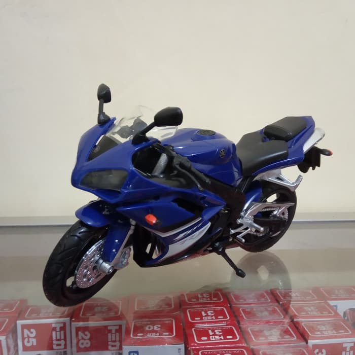 Mô Hình Xe Mô Tô Yamaha Yzf-r1 12 Giá Rẻ Nhất