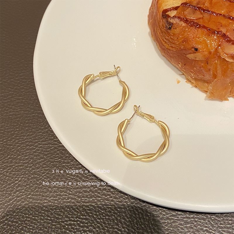 Khuyên tai Pure Cube mạ vàng cá tính độc đáo 2021