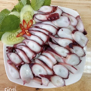 [Giảm 15k từ 150k] Râu bạch tuộc giòn ngọt túi 1kg Ship hoả tốc (râu tuộc)