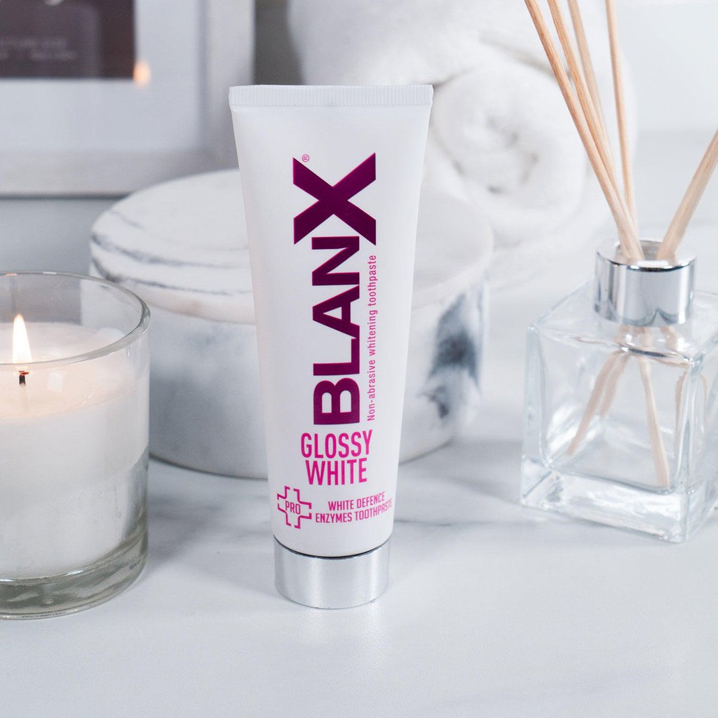 Kem Đánh Răng Blanx Pro Glossy Pink Loại Bỏ Mảng Bám Và Làm Trắng Răng 75ml