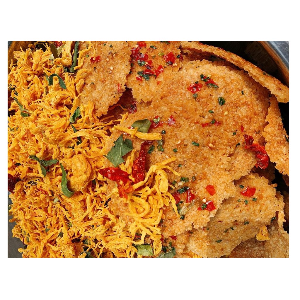 Cơm cháy khô gà siêu ngon 300g Bếp của ngoại đồ ăn vặt Hà Nội | BigBuy360 - bigbuy360.vn