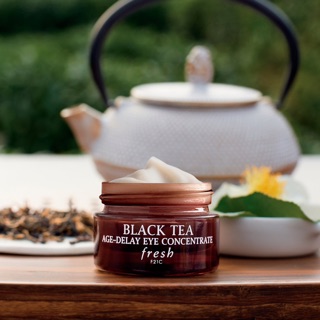 Kem dưỡng mắt chiết xuất trà đen Freah Black tea age-delay eye concentrate 15ml