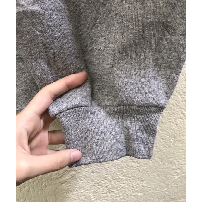 Áo sweater Russell 2hand