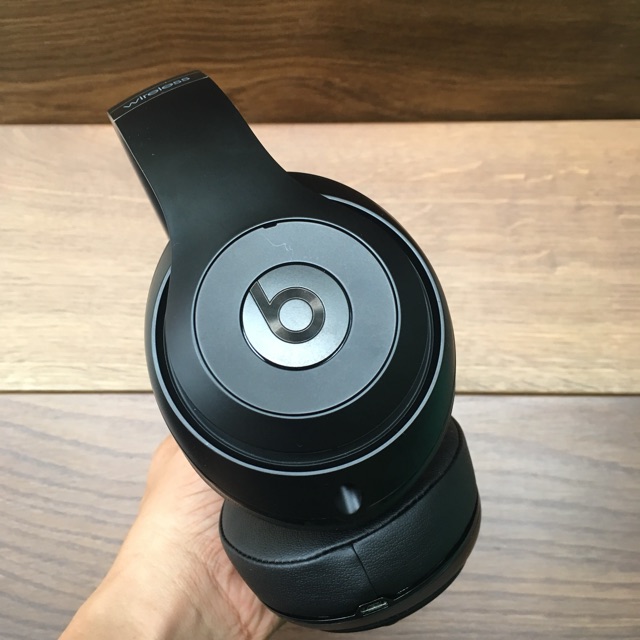 Tai nghe beats stusio wireless matte black like new