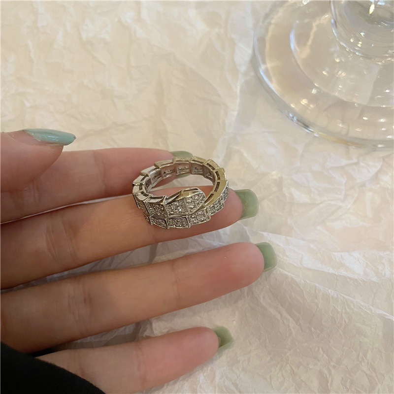 Nhẫn Hở Hình Rắn Khảm Đá Zircon Bằng Đồng Xu Hướng Mới