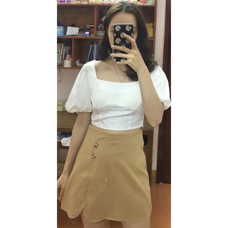 ÁO CROPTOP trắng Lyra size M pass