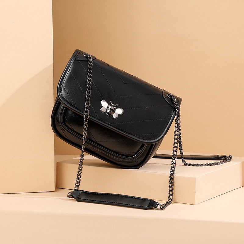 Túi Đeo Chéo Dây Xích Dễ Phối Đồ Thời Trang Cho Nữ