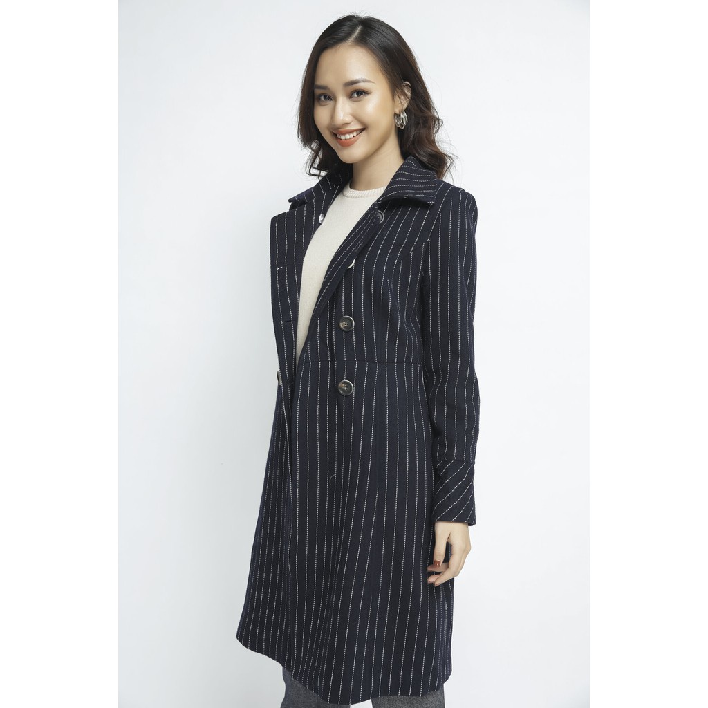 [NHẬP WABRTL5 GIẢM 10% TỐI ĐA 50K ĐH 250K ]Áo khoác nữ cổ 2 ve dáng dài họa tiết kẻ IVY moda MS 71M3882