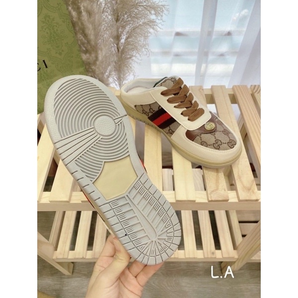 Giày sục thể thao nữ sneaker sơn.tùng giày chạy bộ siêu nhẹ êm chân đẹp rẻ thời trang