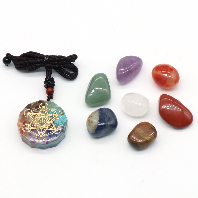 Hộp 7 đá thanh tẩy chakra và dây chuyền chakra