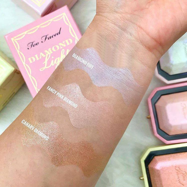 Phấn bắt sáng Too Faced Diamond Light Multi Limited Edition