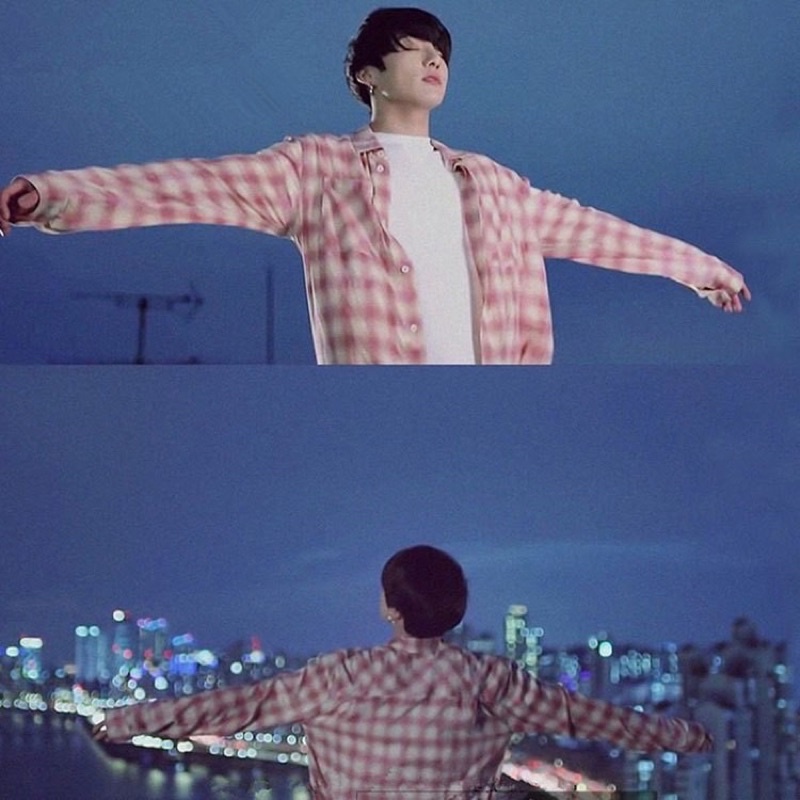 Áo sơmi kẻ caro hồng Jungkook BTS và Lisa Blackpink