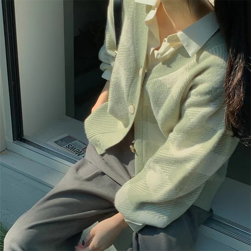 Áo cardigan len nữ ô vuông bàn cờ Quảng châu cao cấp màu đen xanh lá phong cách Hàn Quốc mới nhất thu 2022 Kozoda AC43