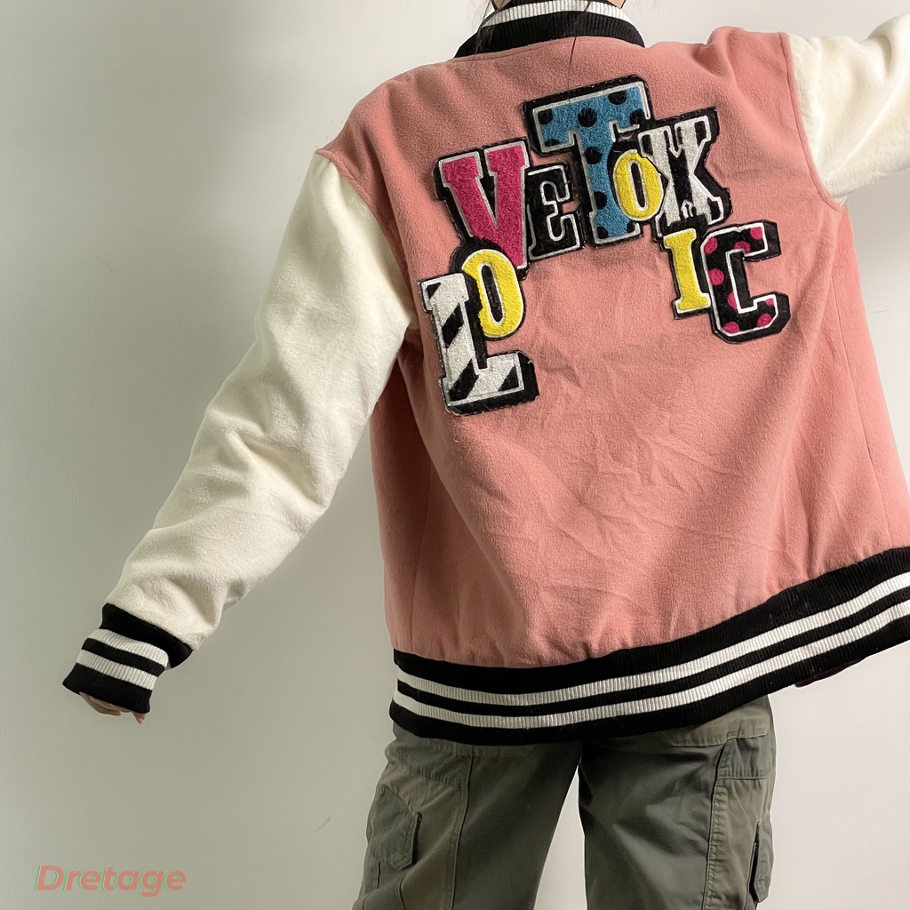 ÁO KHOÁC BÓNG CHÀY VARSITY JACKET LOVE TOXIC