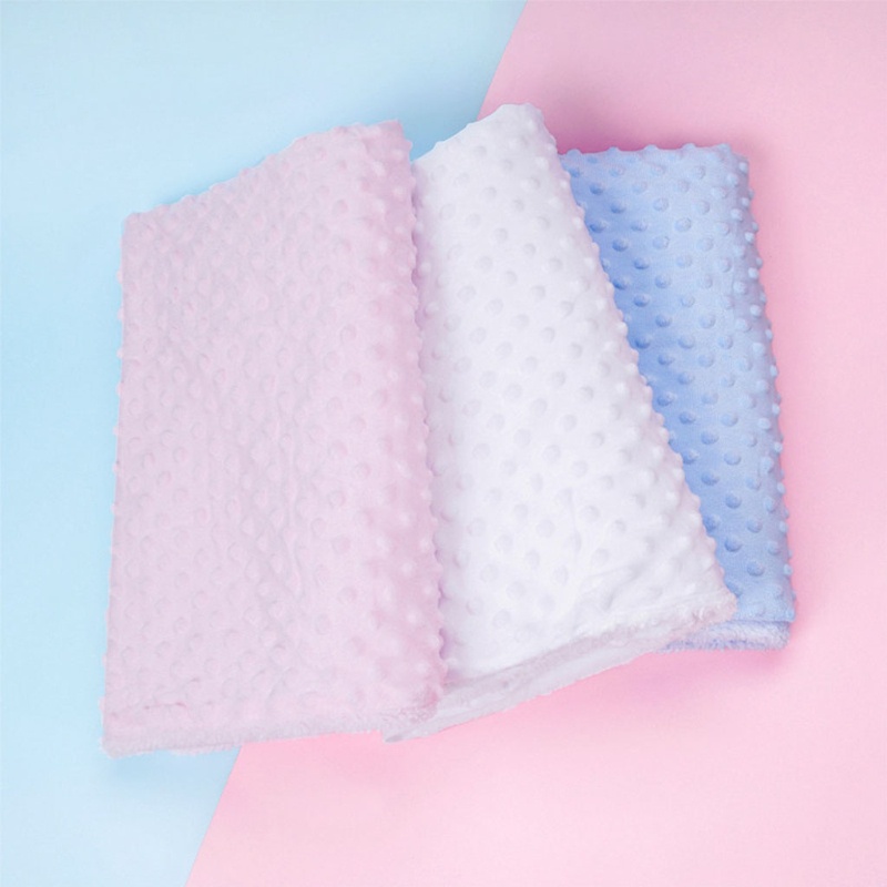 Chăn Quấn Em Bé Hai Lớp Mềm Mại Họa Tiết Chấm Bi