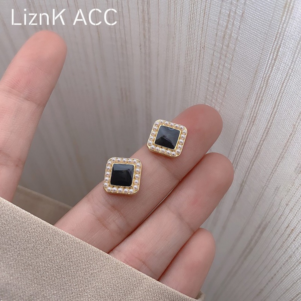 Bông Tai Nữ GOLLIC Khuyên Tai Nữ Viền Ngọc Trai Nhân Tạo Màu Đen Phong Cách Hàn Quốc