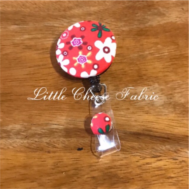 Dây đeo thẻ có dây rút bọc vải handmade Fabric Badge Reel