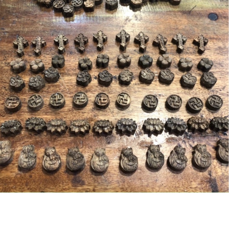 Charm hoa sen trầm hương - Phụ kiện mix vòng tay - Charm trầm hương