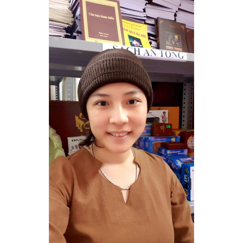 Mũ len - mũ vành Phật tử