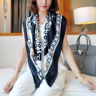 Khăn quấn cổ size 90x90.