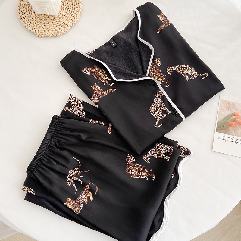 Set Pijama Áo Dài Tay + Quần Dài Chất Lụa Họa Tiết Da Báo Thời Trang Cho Nữ