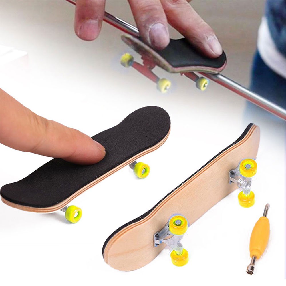 Mini Skateboard Fingerboard Creative Finger Skateboard Colors Toy Complete