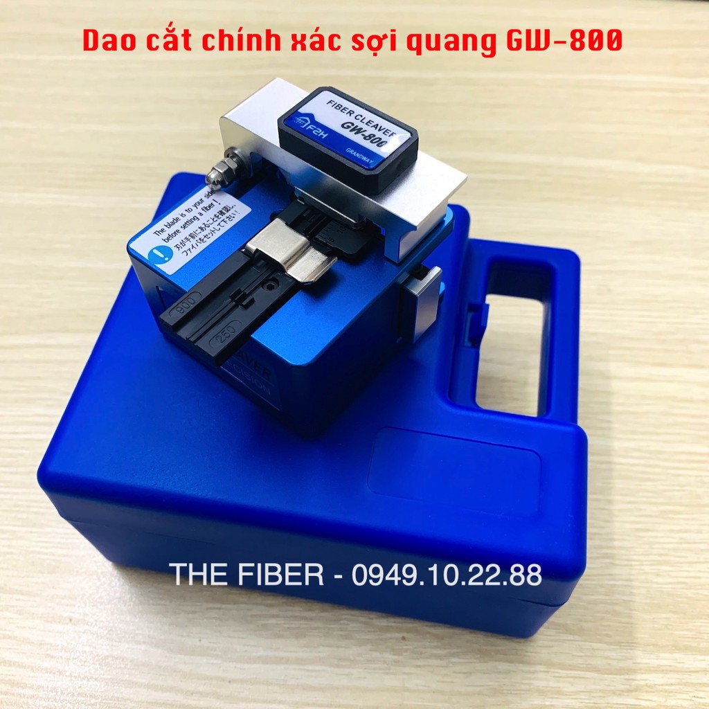 Dao cắt chính xác sợi quang GW-800
