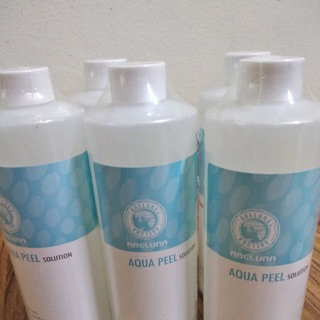 Nước cân bằng da Aqua