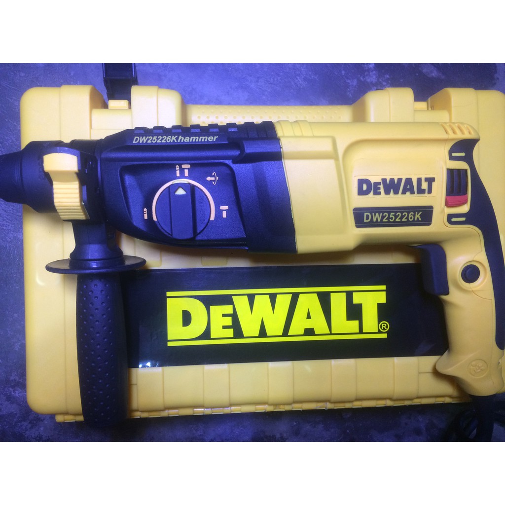 MÁY KHOAN BÊ TÔNG DEWALT   -3 CHỨC NĂNG