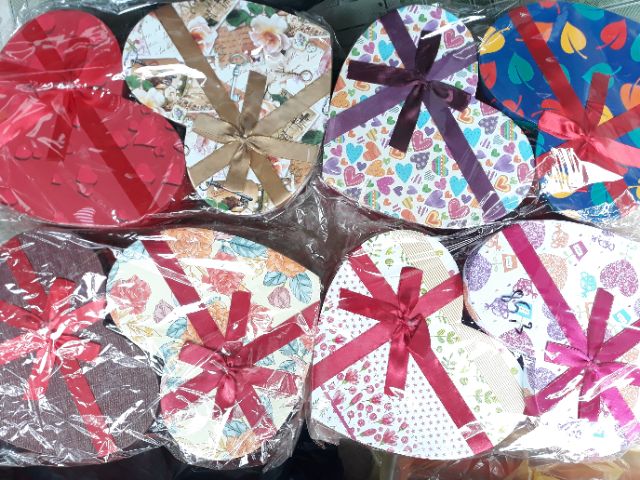 Hộp đựng quà hình trái tim loại đẹp kèm hạt xốp đựng trang sức quà tặng sinh nhật noel valentin | BigBuy360 - bigbuy360.vn