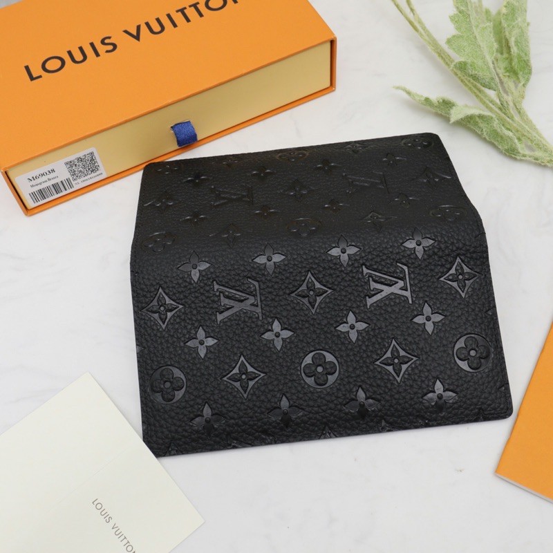 Ví dài dáng gập nhiều ngăn cho nam Louis Vuitton LV da thật cao cấp