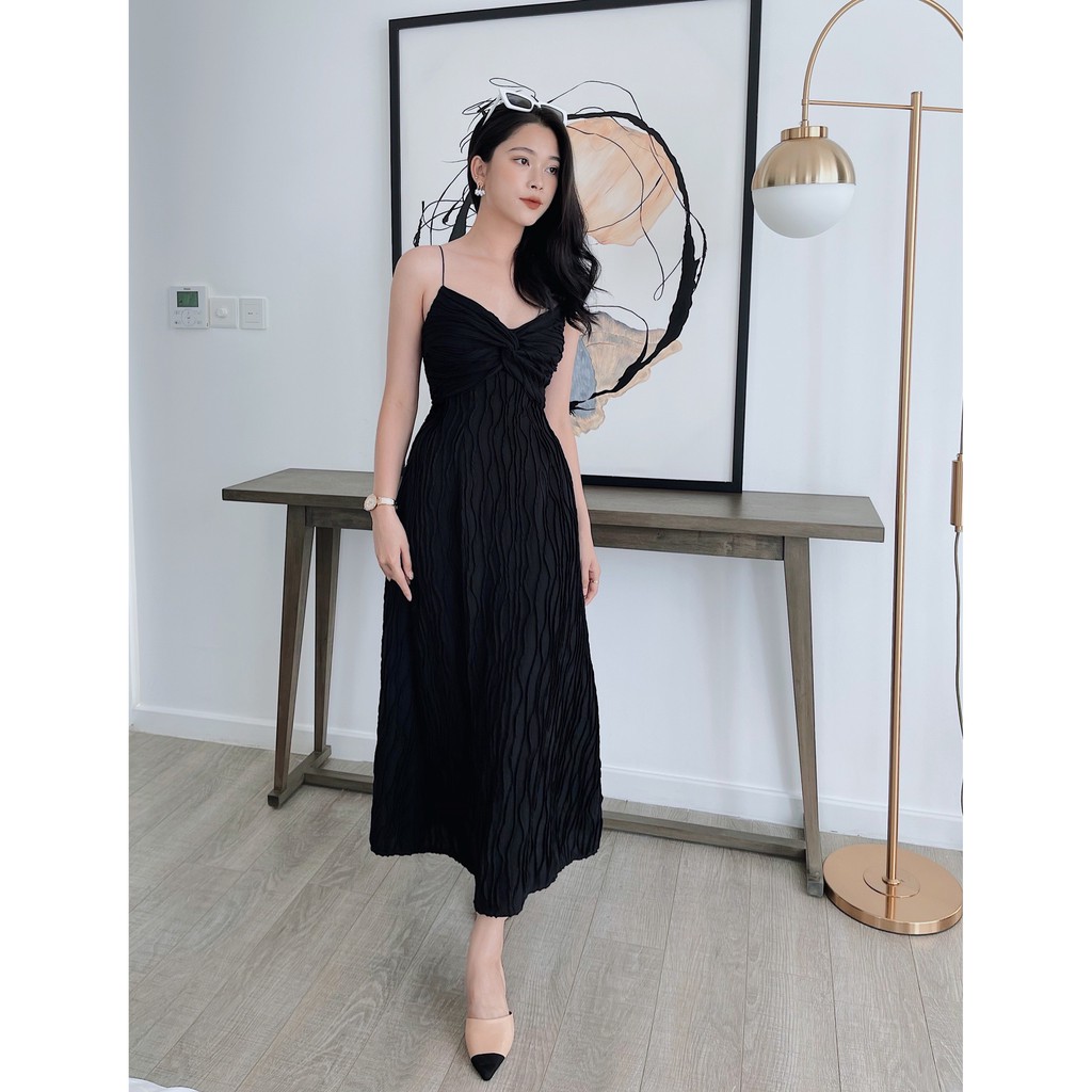 Đầm maxi dây xoắn ngực , Peace House Clothing