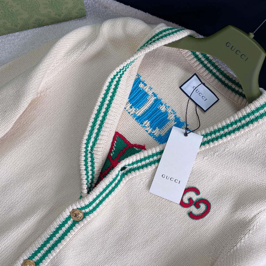 Áo khoác cardigan nữ thời trang cao cấp Gucci GC phong cách trẻ trung,thời thượng