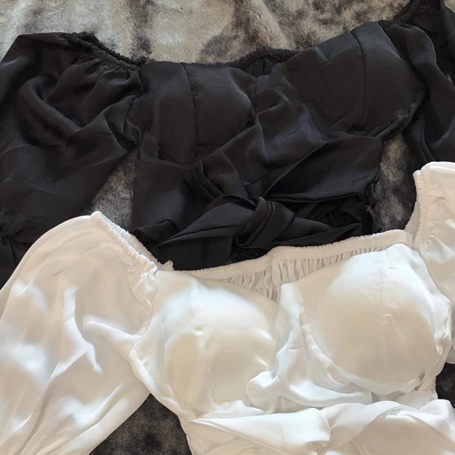 Áo lụa có mút ngực sz M