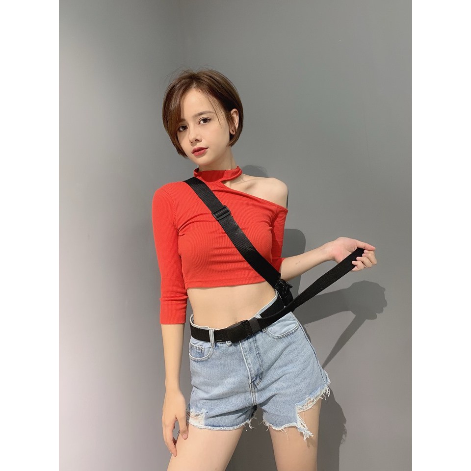 Croptop Cut - out vai