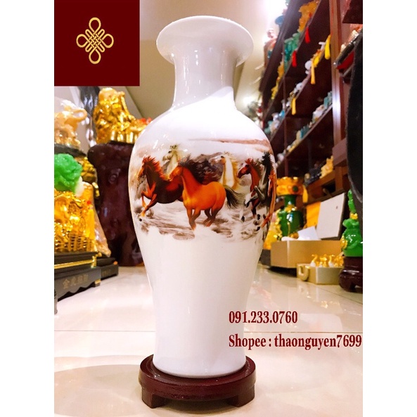 Lọ Lục bình hoạ tiết “Mã Đáo Thành Công” sứ . (cao 36, dài 15, rộng 15)