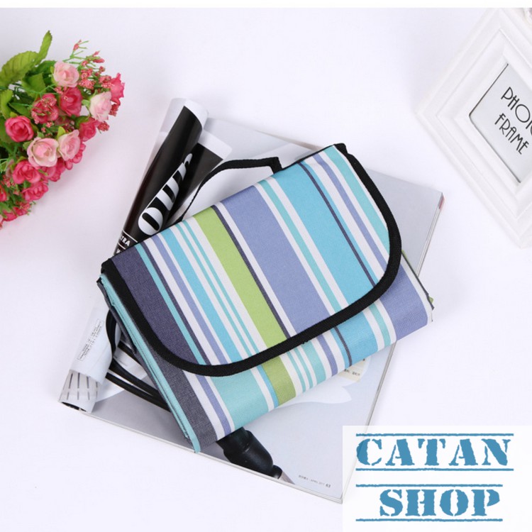 Bạt trải cắm trại xếp gọn, thảm trải đi phượt, picnic 3 lớp chống thấm tuyệt đối có quai xách cao cấp | BigBuy360 - bigbuy360.vn