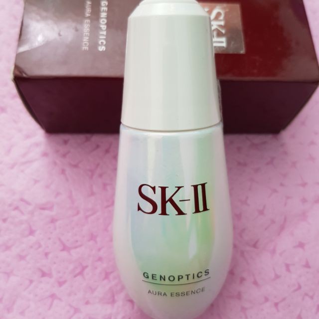 Dưỡng trắng da SKII Genoptics Aura Essence 50ml