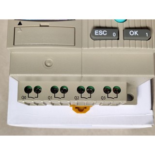 Bộ lập trình Omron ZEN-10C3AR-A-V2