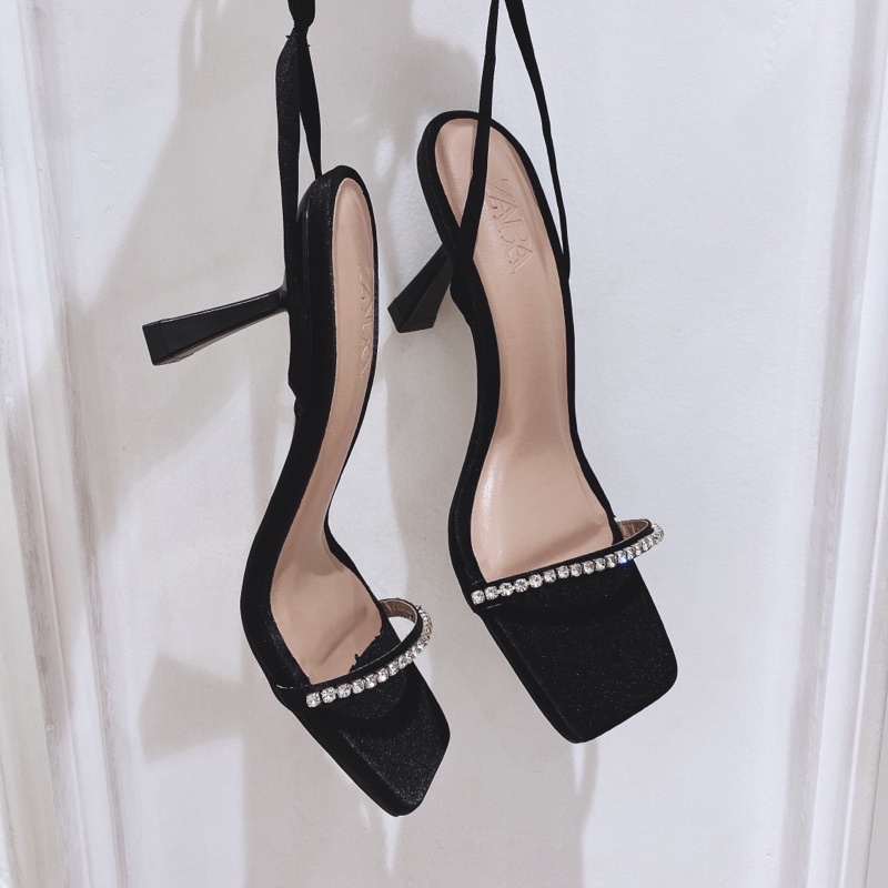 Giày Cao Gót Nữ Kiểu Guốc Sandal Cột Dây Mảnh Quấn Đá Soàn Gót Nhọn 7 Phân Cao Mũi Vuông mới hot đẹp đi chơi