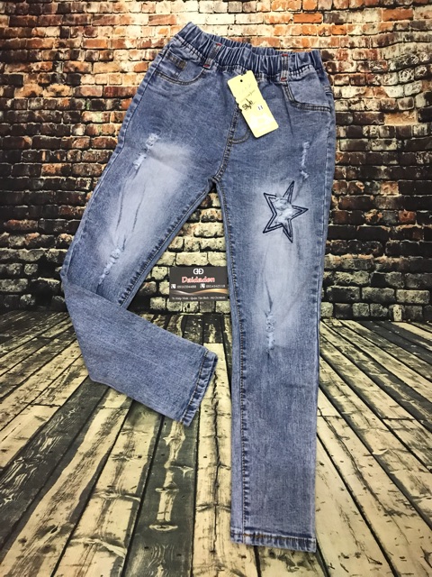 Quần jeans Ôm cho bé 20kg -28kg