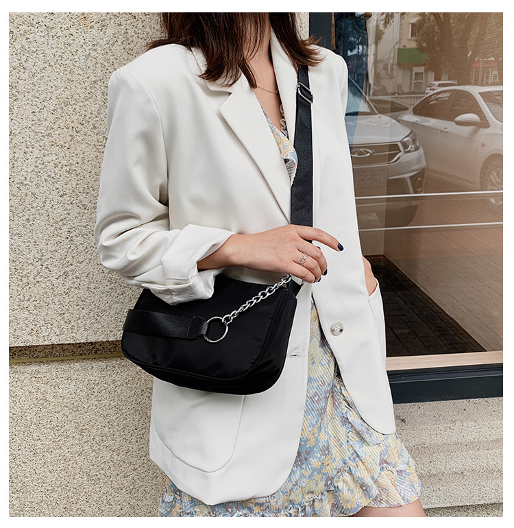Túi đeo vai cỡ nhỏ kiểu dáng đơn giản phong cách Hong Kong dễ phối trang phục