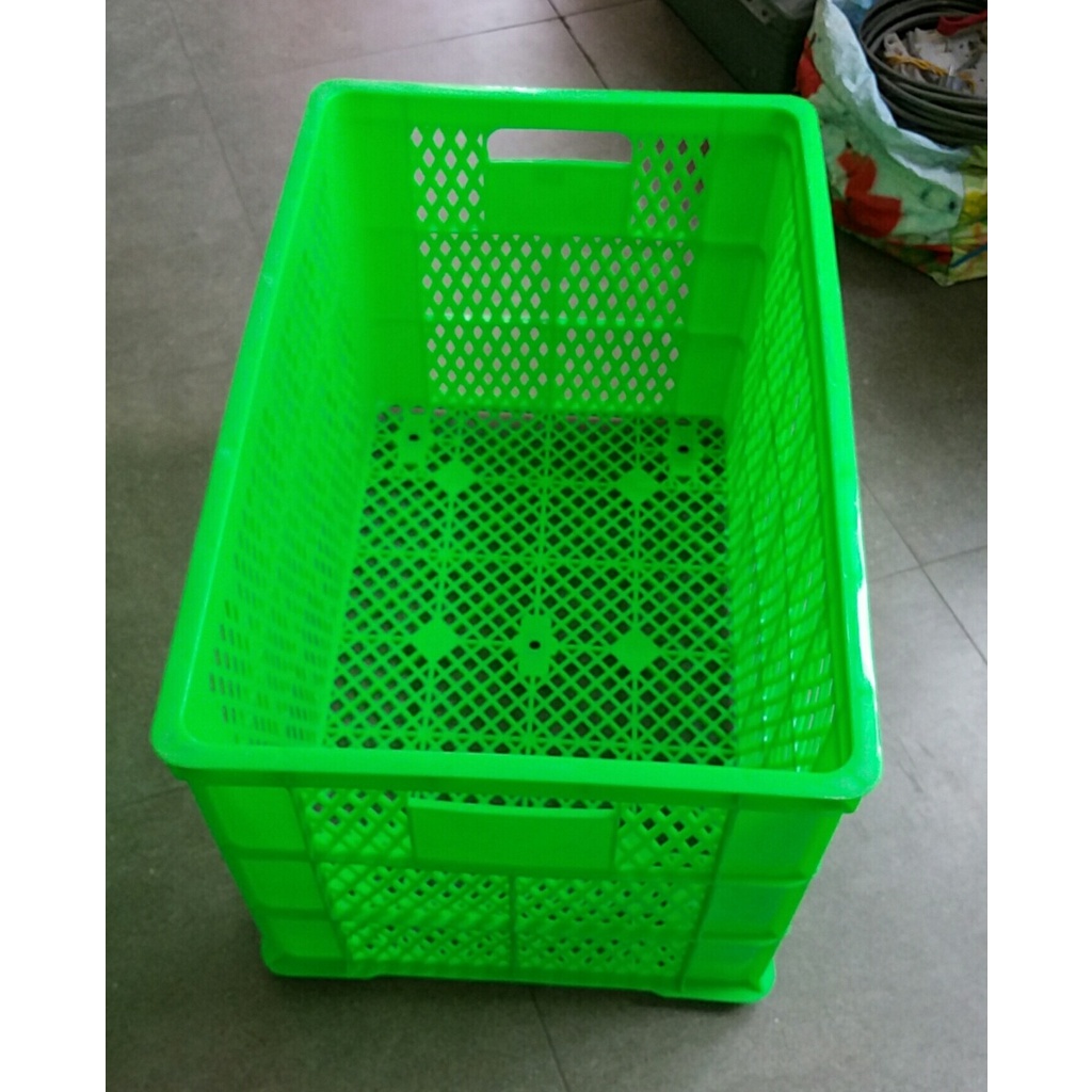 Sóng nhựa 5 bánh xe giao hàng xe máy kt 78 x 50 x 43 cm