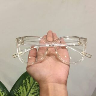 Kính mắt mèo đủ màu