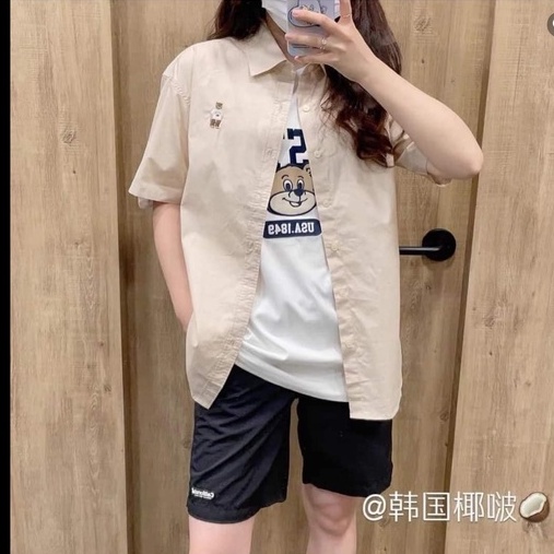 ÁO SƠ MI WHOAU TAY NGẮN LOGO GẤU