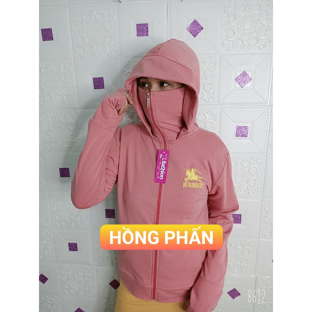Áo khoác chống nắng thời trang cực kì thông thoáng và kín nắng, áo có bốn túi tiện lợi
