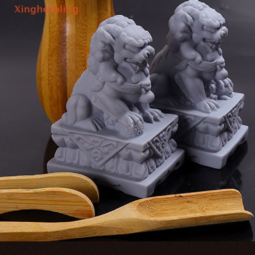Tượng Sư Tử Mini Bằng Đá Trang Trí Sân Vườn